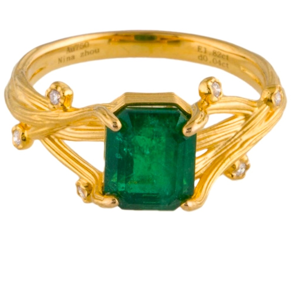 Nina Zhou 18k Gold and Emerald ring